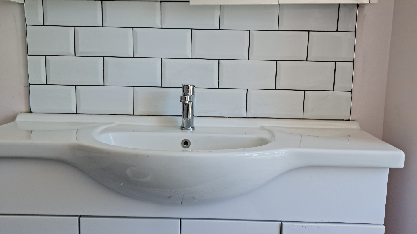 afr tiler painter and decorator — Photos 10